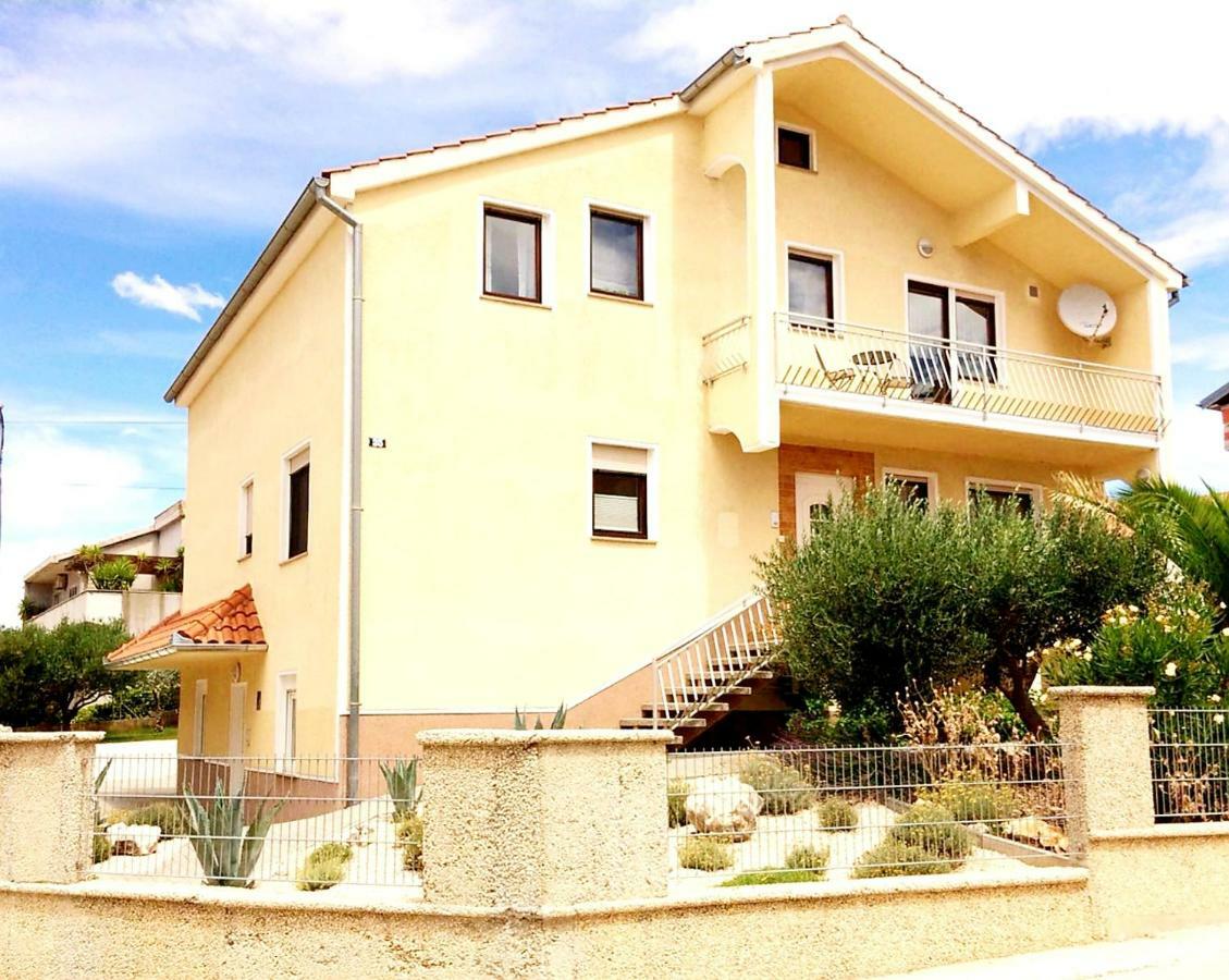 Apartamento Nina Zadar Exterior foto
